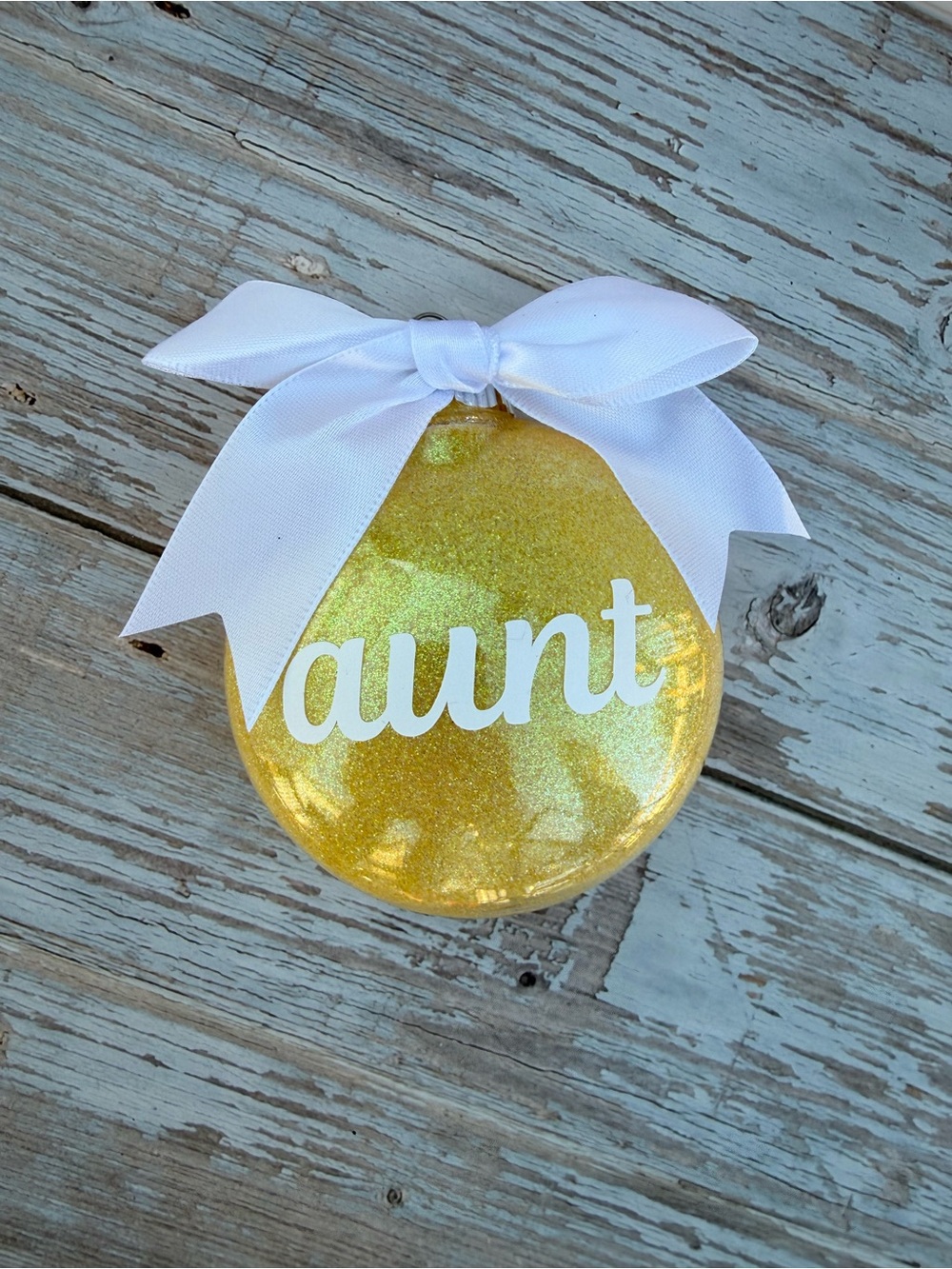 NEW Aunt Christmas Ornament, 3” disc glitter ornaments